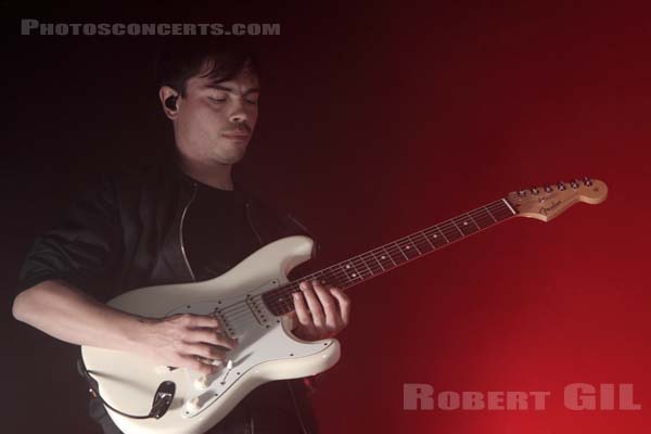 LILLY WOOD AND THE PRICK - 2016-07-02 - HEROUVILLE SAINT CLAIR - Chateau de Beauregard - Scene John